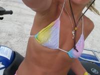 Full Size of 0011_uz1.jpg Self Pictures